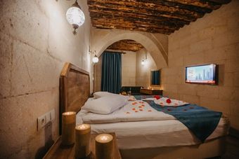 Hotel Albatros Cave Otel