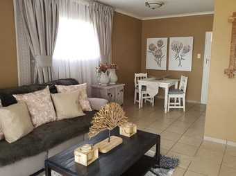 Hotel River Rock Guesthouse