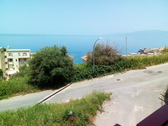 Apartment With 2 Bedrooms In Pizzo