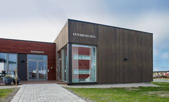 Aparthotel Sula Rorbuer Og Havhotell