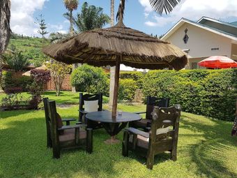 Hotel Family Nest Kivu Beach