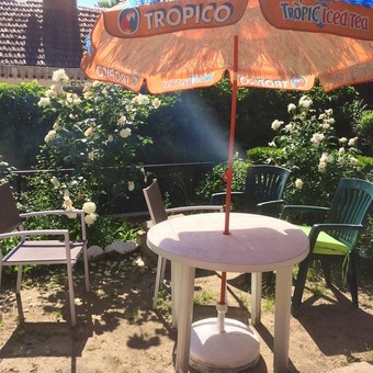 Apartamento Studio In N�ris-les-bains, With Wonderful City View, Enclosed Garden And Wifi