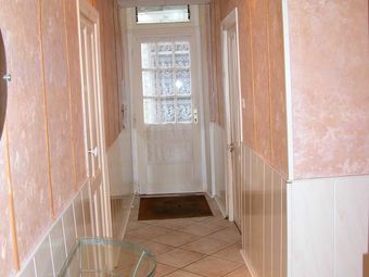 Apartamento Studio In N�ris-les-bains, With Enclosed Garden And Wifi