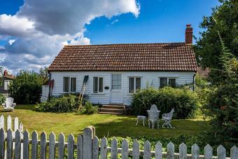 Mulberry Cottage /3-bed Home On Osea Island, Essex
