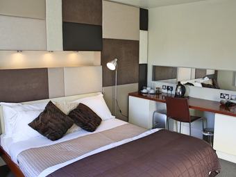 Posada The Bell At Tanworth