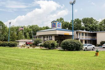 Motel 6 Evansville, In