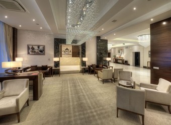 Triumph City Hotel & Residences