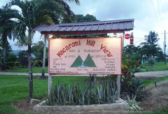 Hotel Davis Falls Inn