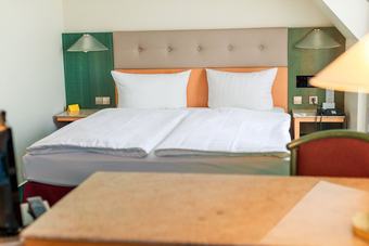 Plaza Hotel Blankenburg Ditzingen, Sure Hotel Collection