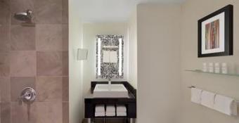 Hotel Radisson Plaza Warwick