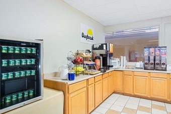 Hotel Days Inn By Wyndham Bristol Parkway