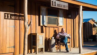Posada Saltbush Retreat