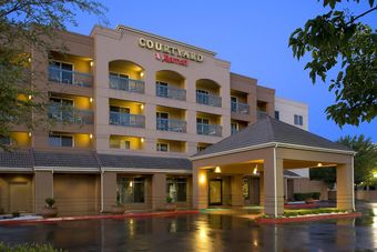 Hotel Courtyard By Marriott Pleasant Hill