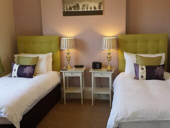 Hotel Dunkery Beacon Country House