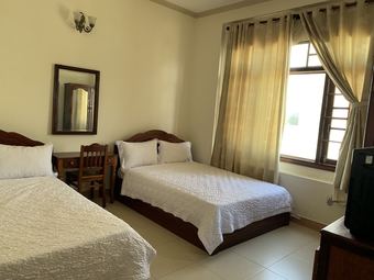 Oyo 1002 Champa Lang Co Hotel