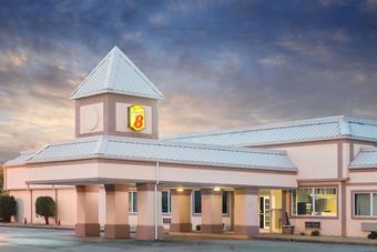 Hotel Super 8 By Wyndham Williamsburg