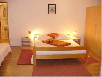 Bed & Breakfast Pansion Comfort Sidro