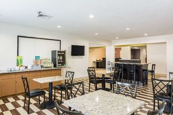 Hotel Quality Inn Warsaw Near Rappahannock River