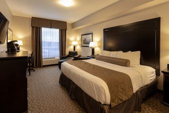 Hotel The Kanata By Bcminns Whitecourt