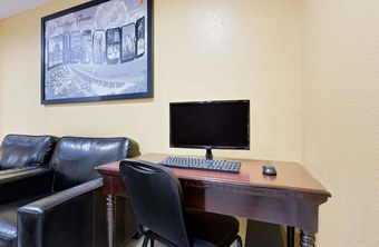 Motel Super 8 By Wyndham Rock Port Mo