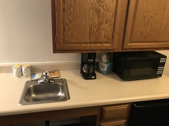 Hotel Rosemont Suites