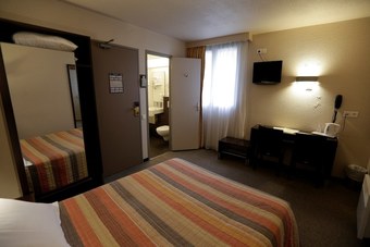 Hotel H�tel Au Petit Caporal