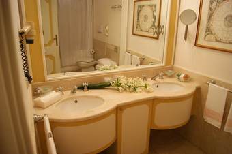 Hotel Villa Paradiso Dell'etna