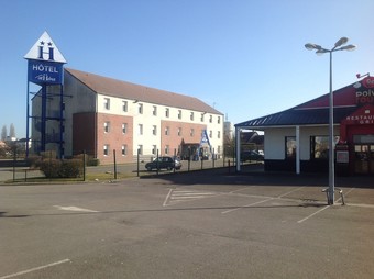 Hotel H�tel Ath�na Friville