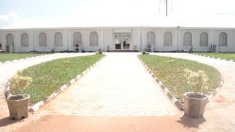 Hotel Nike Lake Resort