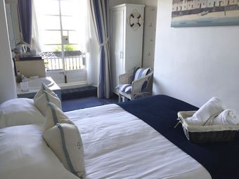 Hotel Headland View B&B