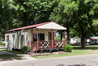Nrma Bairnsdale Riverside Holiday Park