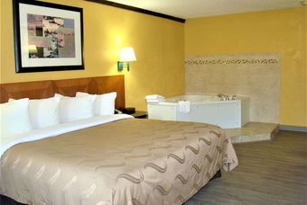 Hotel Baymont By Wyndham Front Royal Near Shenandoah National Park