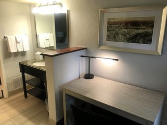 Best Western Innsuites Phoenix Hotel & Suites
