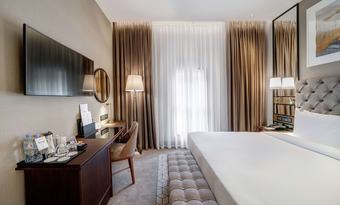 Chekhoff Hotel Moscow Curio Collection By Hilton