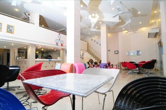 Bed By Tha-pra Hotel And Apartment