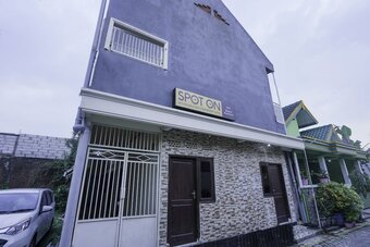 Hostal Spot On 2219 Madina Residence