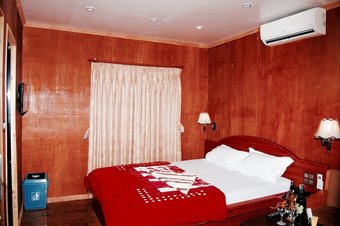 Hotel Araniko Village Resort