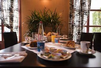 Hotel H�tel Pavillon Des G�tines