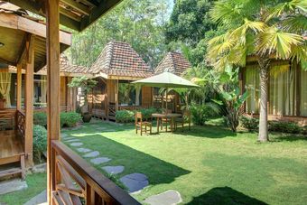 Hotel Cempaka Villa Borobudur