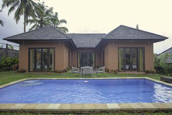 Hotel Alam Sembuwuk Resort