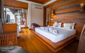 Hotel Salakphet Resort