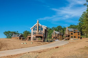 Hotel Echo Bluff State Park