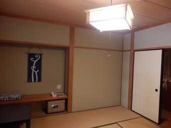 Hostal Yuwaku Guesthouse - Hostel