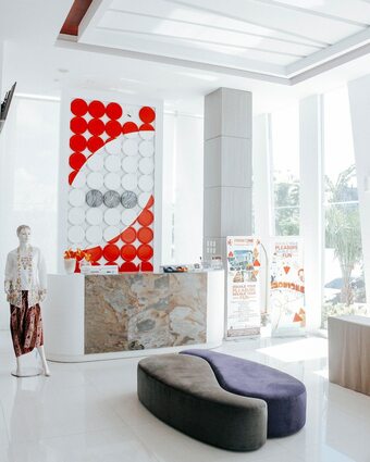 Front One Hotel Pamekasan Madura