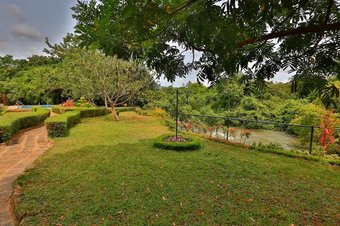 Hotel Governor's Grand