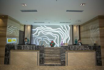 Yantai Dexin International Hotel