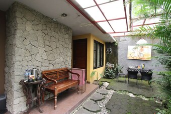 Hotel Reddoorz Near Casa Grande