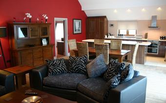 Old Thorns Manor Hotel