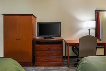 Motel Quality Inn Airport - Southeast