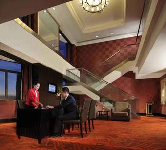 The Coli Hotel Shenzhen (former The Pavillion Hotel Longgang)